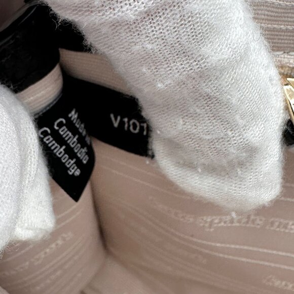 Kate Spade Knott Black Pebbled Leather Small Crossbody K6554 NWT - Picture 13 of 16